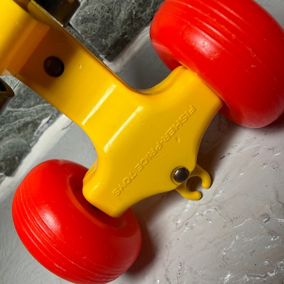 Fisher-Price Yellow Tractor Toy with Character Rider and Red Wheels - Picture 3 of 4